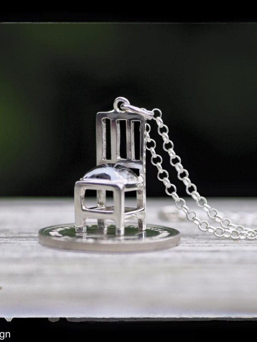 Miniatyrstol